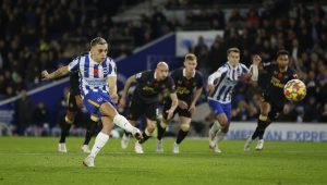 leandro-trossard-playing-for-brighton-against-newcastle-in-the-premier-league-2021