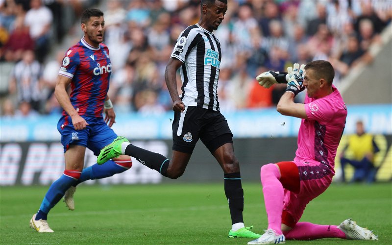 Image for Eddie Howe backs Alexander Isak and fumes at VAR decision as Newcastle draw with Palace